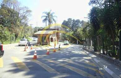 Imagem: A casa em condomínio possui 4 Dormitórios, 5 Banheiros, 3