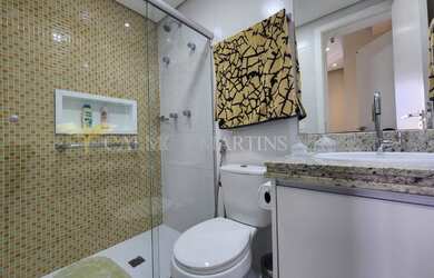 Imagem 5: Apartamento andar alto, com 3 suítes em 134m² com 2 vagas de garagem...