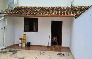 Imagem: A casa em condomínio possui 3 Dormitórios, 3 Banheiros, 1