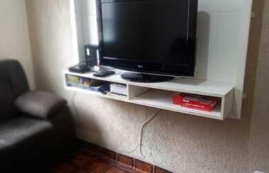 Imagem: O apartamento possui 1 Dormitório, 1 Banheiro, 1 Vaga na garagem