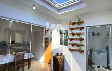 Imagem 12: Casa Térrea - 03 Quartos sendo uma suíte - Com Edícula