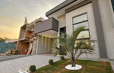 Imagem: Casa com 3 dormitórios à venda, 108 m² por R$ 800.000,00