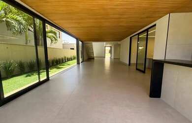 Imagem 11: Jardins Verona, Goiânia, Goiás. Novíssimo sobrado 04 suítes, vista...