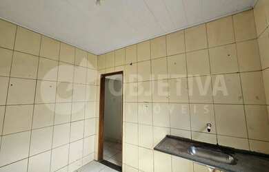 Imagem 15: Casa para aluguel, 3 quartos, 2 vagas, JARDIM DAS PALMEIRAS - UBERLANDIA/MG