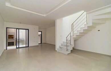 Imagem: A casa possui 3 Dormitórios, 1 Banheiro, 123-0m² de Área