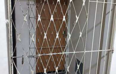 Imagem: O apartamento possui 2 Dormitórios, 1 Banheiro e 1 Vaga na