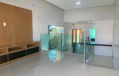 Imagem: A casa em condomínio possui 3 Dormitórios, 3 Banheiros, 3