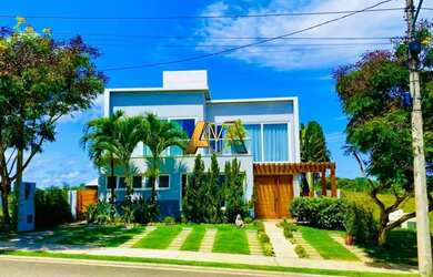 Imagem: A casa em condomínio possui 4 Dormitórios, 5 Banheiros, 4