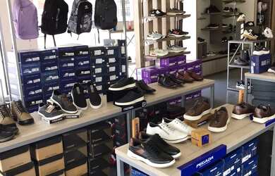 Imagem 3: Vendo Ponto Comercial. Ar-condicionado, 350m² de Áreae3 Vagas na garagem