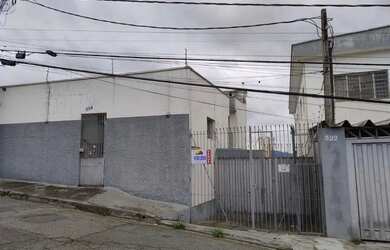 Imagem: O depósito possui 3 Vagas na garagem, 780m² de Área e está