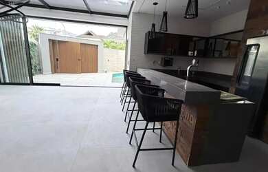 Imagem 13: Imóvel para aluguel possui 400 metros quadrados com 5 quartos