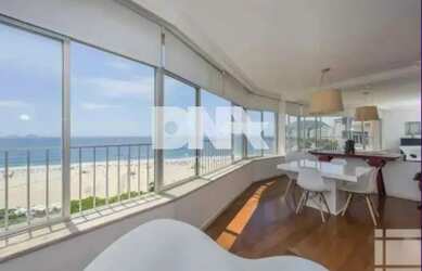 Imagem: O apartamento possui 3 Dormitórios, 4 Banheiros, 1 Vaga na