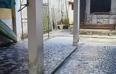 Imagem 6: Casa Grande Estilo Colonial Mais Um Galpão- Terreno com 1500m²