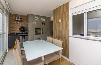 Imagem: O apartamento possui 2 Dormitórios, 2 Banheiros, 1 Vaga na