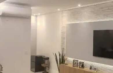 Imagem: O apartamento possui 3 Dormitórios, 5 Banheiros, 2 Vagas na