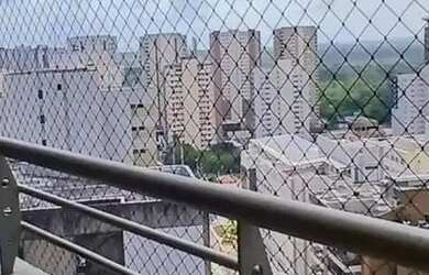 Imagem: O apartamento possui 3 Dormitórios, 3 Banheiros, 2 Vagas na