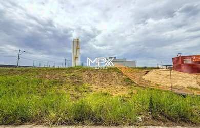 Imagem: O terreno possui 255m² de Área e está localizado em Jardim