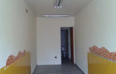 Imagem: O depósito possui 48m² de Área e está localizado em Barro