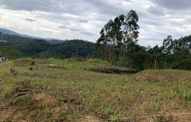 Imagem 8: Lote/Terreno para venda possui 600 metros quadrados