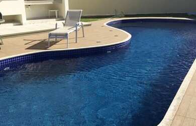 Imagem: A casa em condomínio possui 4 Dormitórios, 5 Banheiros, 2