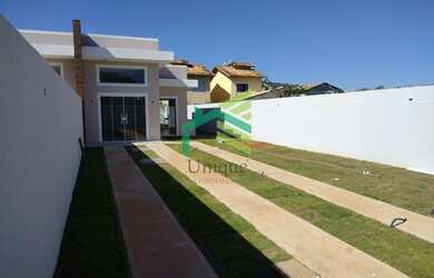 Imagem: A casa possui 3 Dormitórios, 2 Banheiros, 3 Vagas na garagem