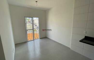 Imagem: O apartamento possui 1 Dormitório, 1 Banheiro, 1 Vaga na garagem