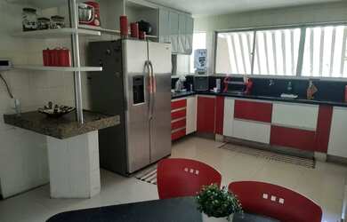 Imagem 11: Casa Itapuã E. 2.235m² de Área, 3 Vagas na garageme4 Dormitórios