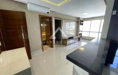 Imagem: O apartamento possui 3 Dormitórios, 4 Banheiros, 2 Vagas na