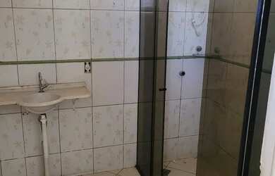 Imagem: A casa em condomínio possui 3 Dormitórios, 2 Banheiros, 5