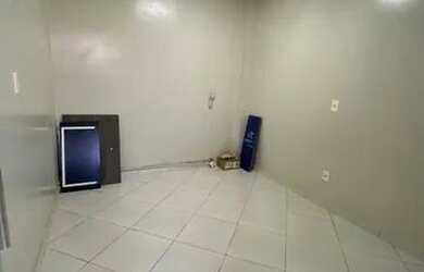 Imagem: O depósito possui 20m² de Área e está localizado em Jundiaí