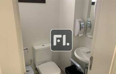 Imagem 2: Conjunto, 211 m² - venda por R$ 2.950.000,09 ou aluguel por R$ 29.344,09/mês...