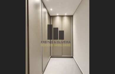 Imagem: A casa em condomínio possui 3 Dormitórios, 5 Banheiros, 2