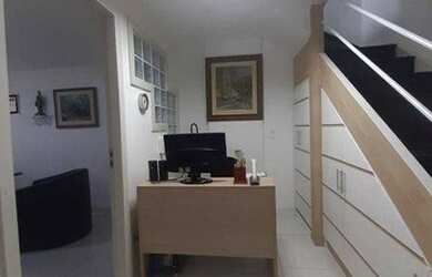 Imagem: O depósito possui 1 Vaga na garagem, 57m² de Área e está