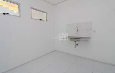 Imagem: O apartamento possui 1 Dormitório, 1 Banheiro, 1 Vaga na garagem