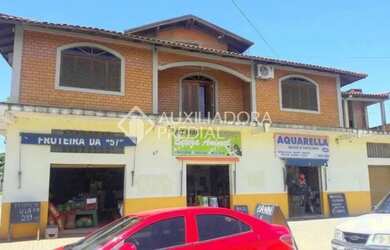 Imagem: O depósito possui 350m² de Área e está localizado em Maria