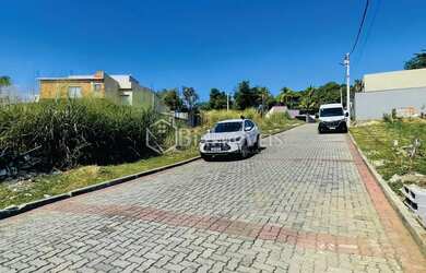 Imagem: O terreno possui 120m² de Área e está localizado em Campo