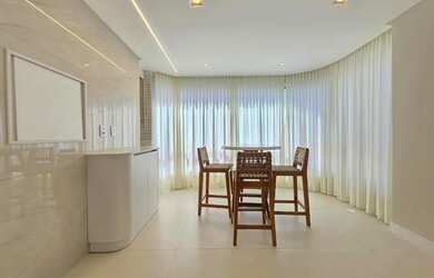 Imagem 2: Amplo, repaginado, decorado, 3 dormitórios, 30 ato 72X, Centro - Capão...