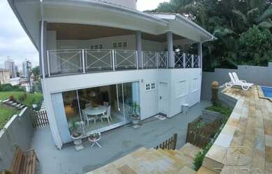 Imagem 10: CASA À VENDA Casa com 4 dormitórios