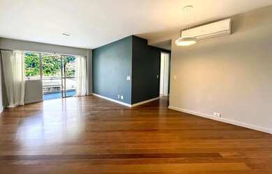 Imagem: O apartamento possui 2 Dormitórios, 2 Banheiros, 2 Vagas na