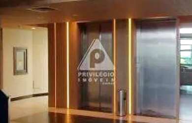 Imagem 15: Luxo à Beira-Mar Royal Plaza - Apartamento 2 Quartos e 2 Vagas Frontal...