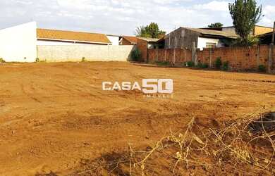 Imagem: O terreno possui 423m² de Área e está localizado em Jardim