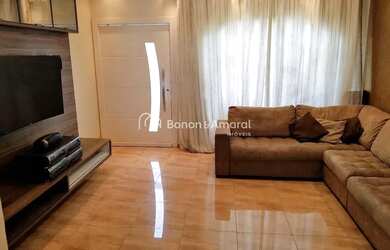 Imagem: A casa em condomínio possui 4 Dormitórios, 3 Banheiros, 4