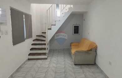 Imagem: A casa possui 2 Dormitórios, 1 Banheiro, 90m² de Área e Imóvel