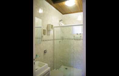 Imagem 6: Excelente Casa com Piscina CA309