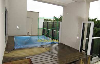 Imagem: O apartamento na cobertura possui 4 Dormitórios, 2 Banheiros