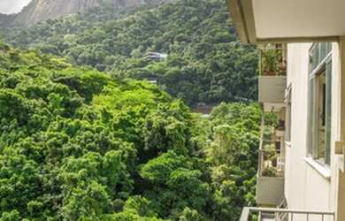 Imagem: O apartamento possui 3 Dormitórios, 3 Banheiros, 2 Vagas na