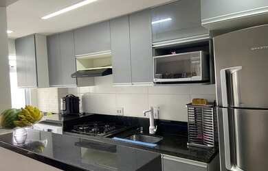 Imagem: O apartamento possui 2 Dormitórios, 2 Banheiros, 1 Vaga na