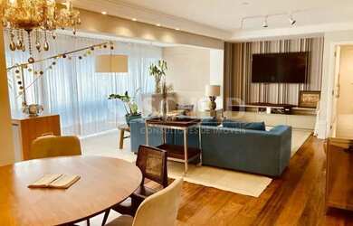 Imagem: O apartamento possui 2 Dormitórios, 4 Banheiros, 2 Vagas na