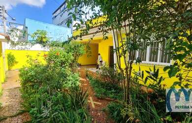 Imagem 15: Casa linear, junto rua da caminhada, próxima ao College