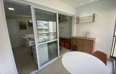 Imagem: Studio moderno ao lado de uma linda praça, próximo ao Portal